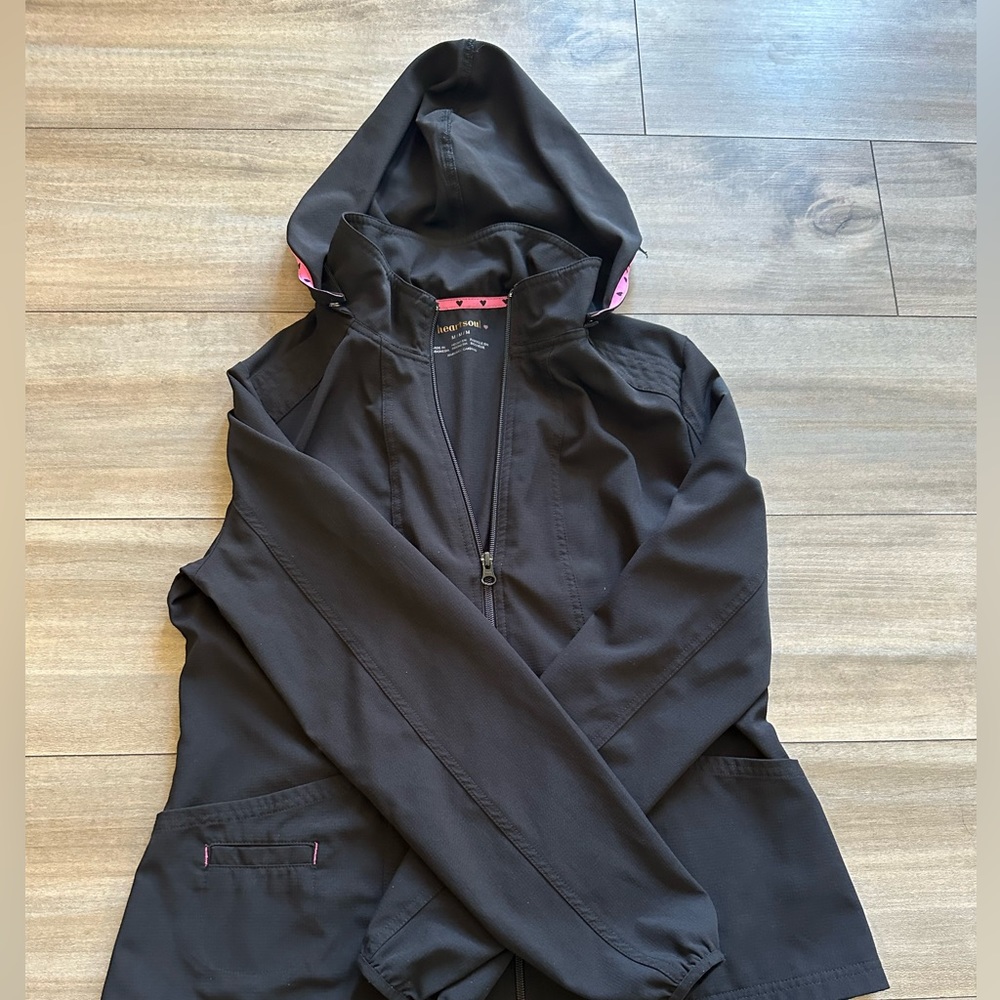 Scrub jacket
